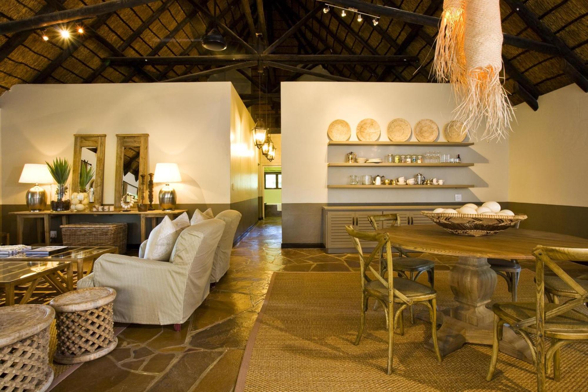 Mushara Lodge Namutoni Room photo